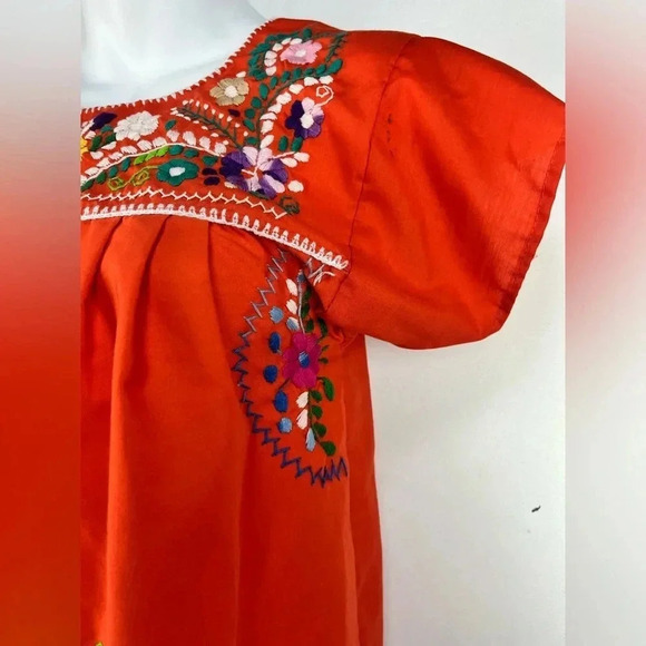 Mexican Dress AUTHENTIC HANDMADE IN MEXICO Embroidered - Picture 2 of 6